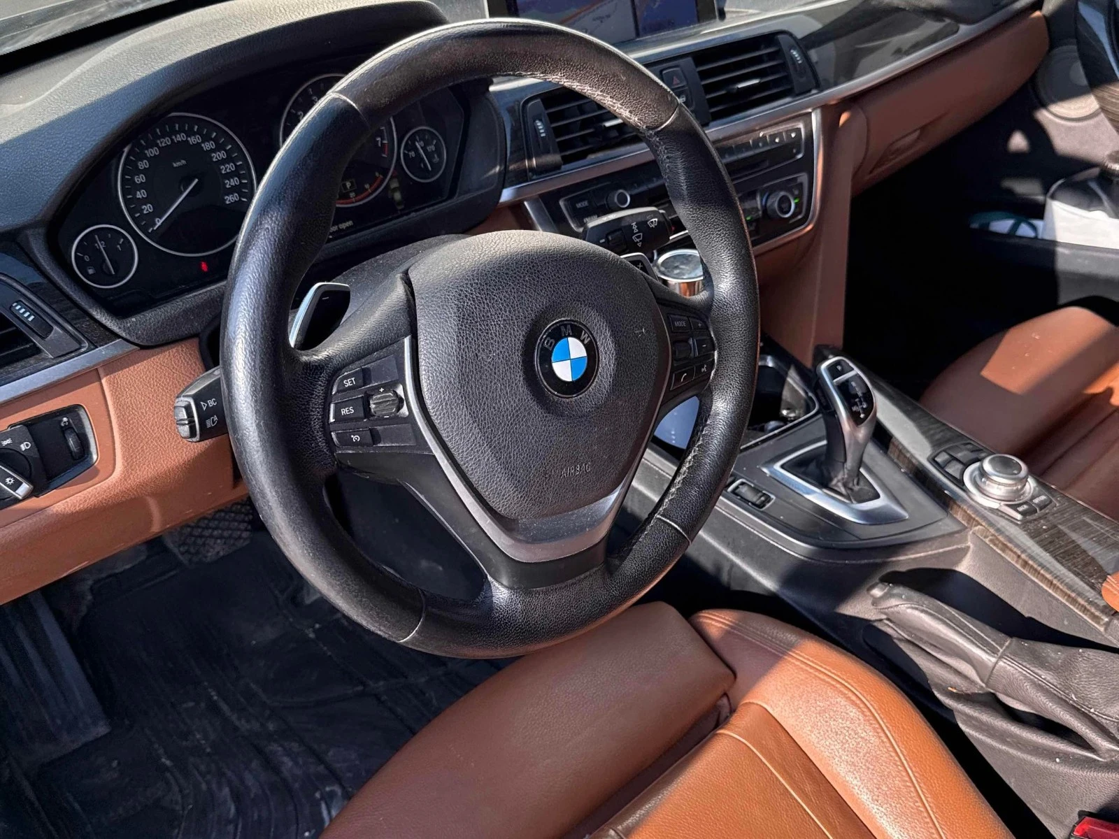 BMW 335 xDrive Автокредит Цена до България, снимка 6 - Автомобили и джипове - 55574282