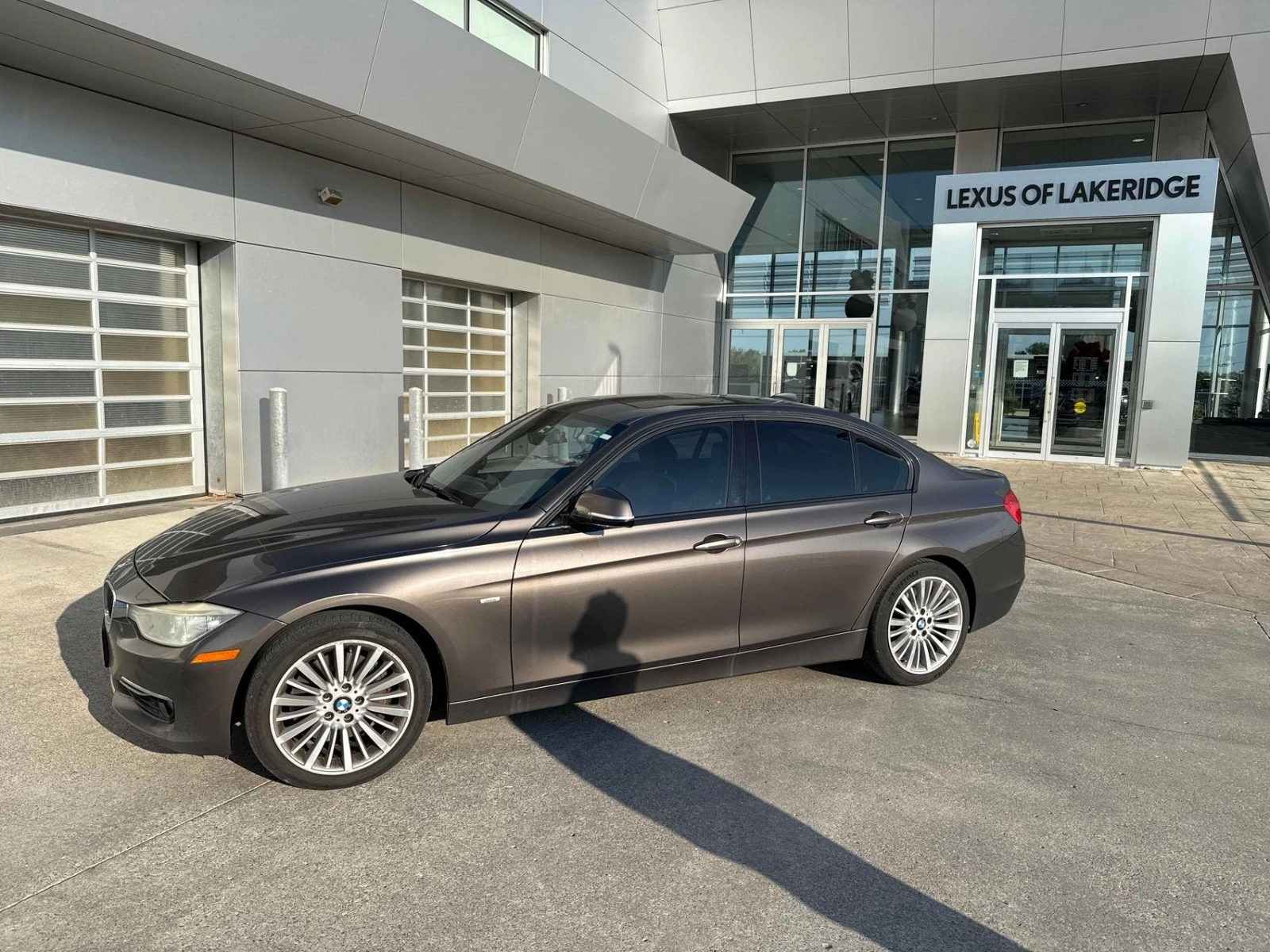BMW 335 xDrive Автокредит Цена до България, снимка 5 - Автомобили и джипове - 55574282