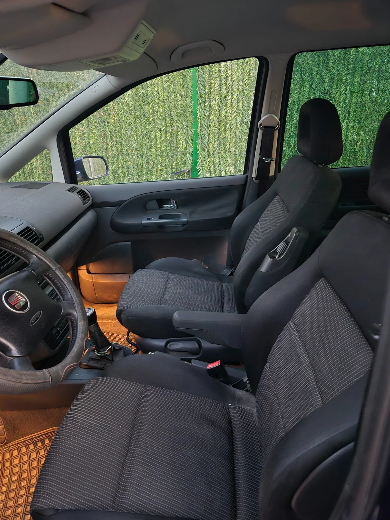 Seat Alhambra V6, снимка 10 - Автомобили и джипове - 55773028