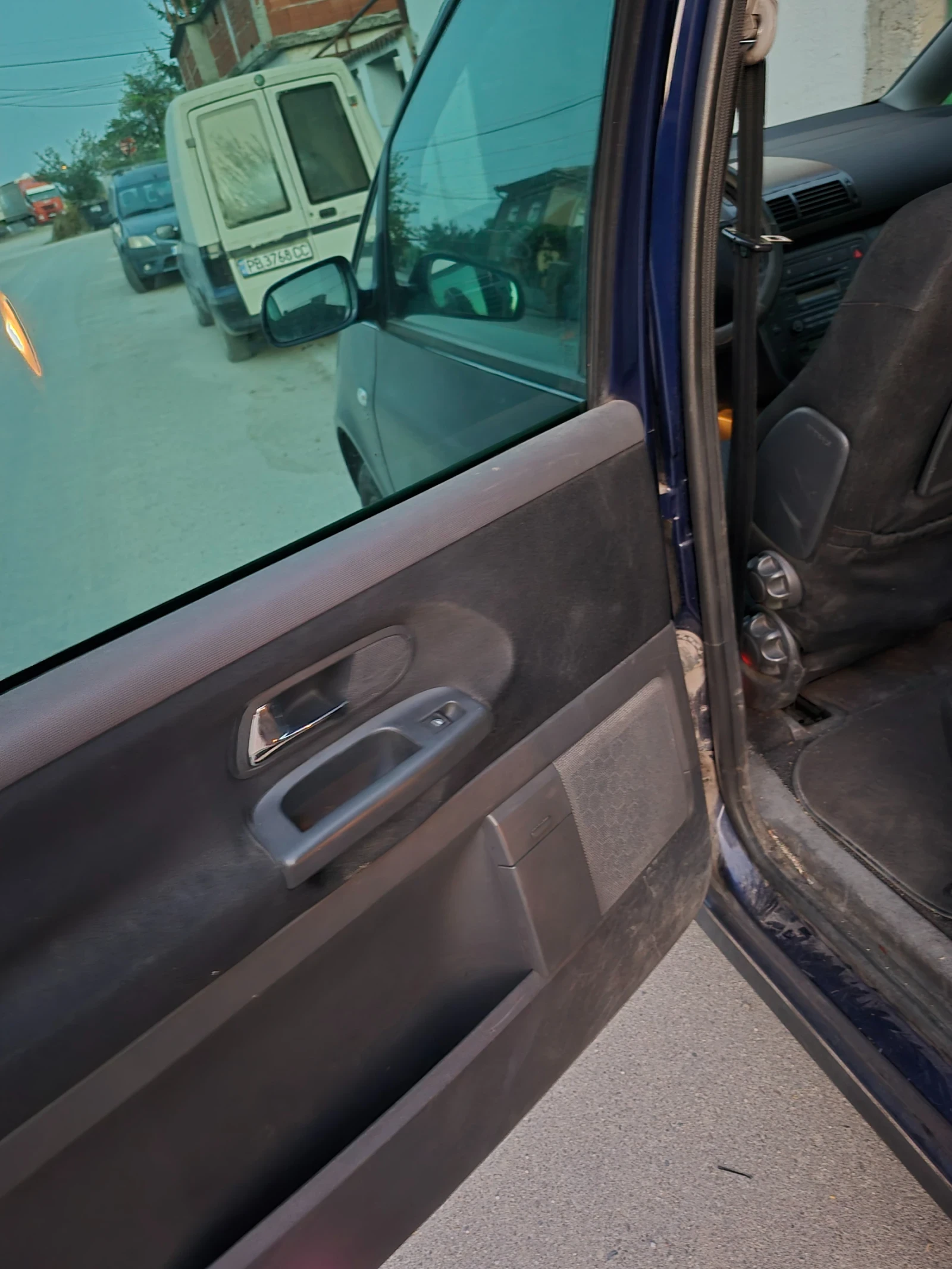 Seat Alhambra V6, снимка 11 - Автомобили и джипове - 55773028