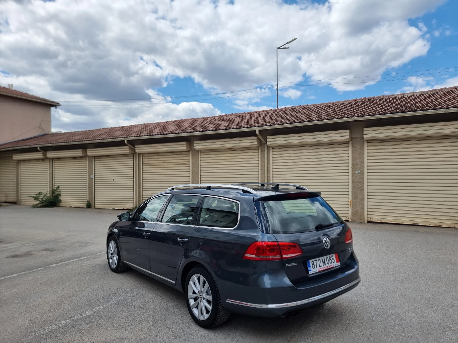VW Passat 2.0TDI* AVTOMAT* , снимка 8 - Автомобили и джипове - 55884776