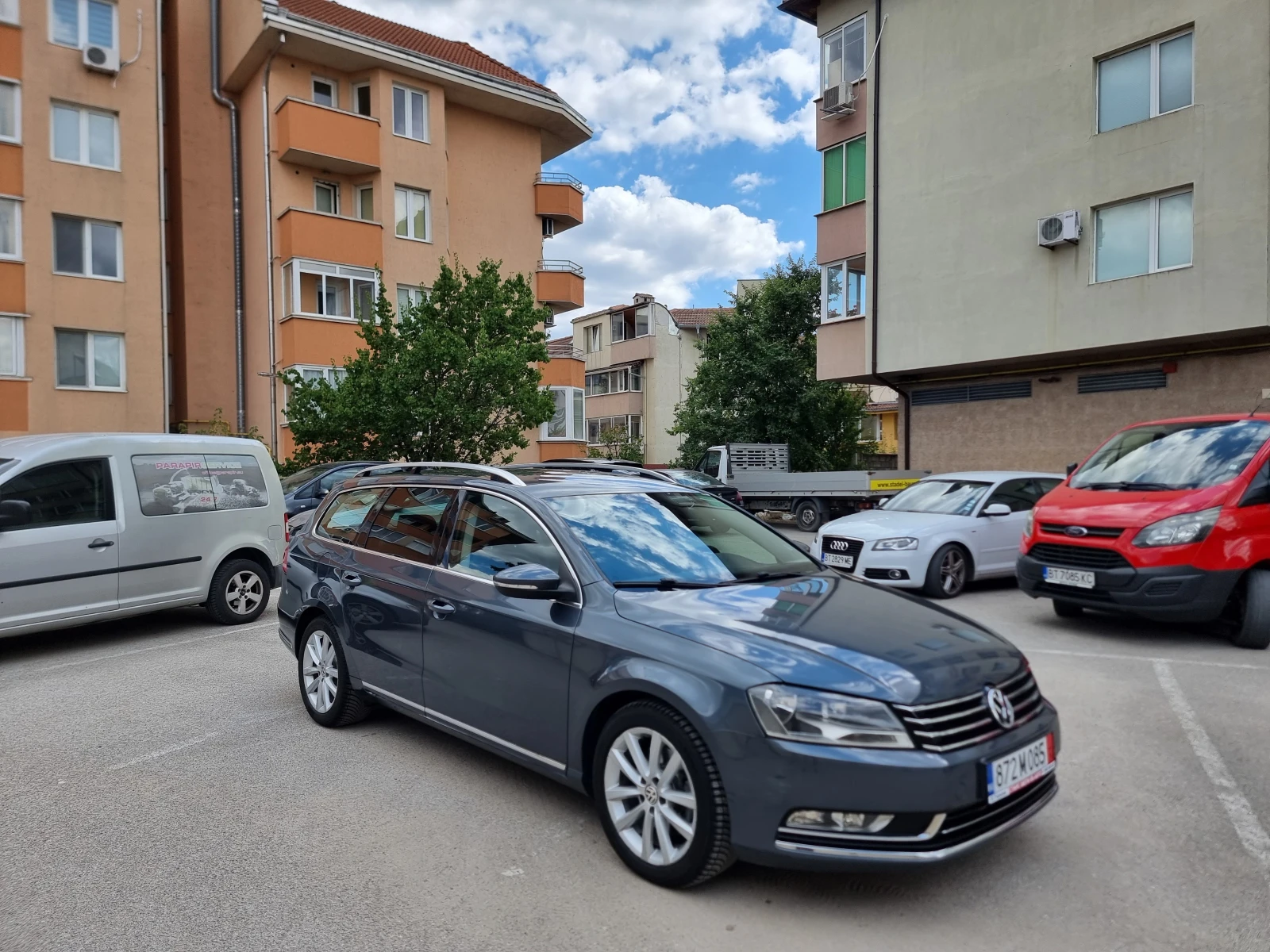 VW Passat 2.0TDI* AVTOMAT* , снимка 5 - Автомобили и джипове - 55884776
