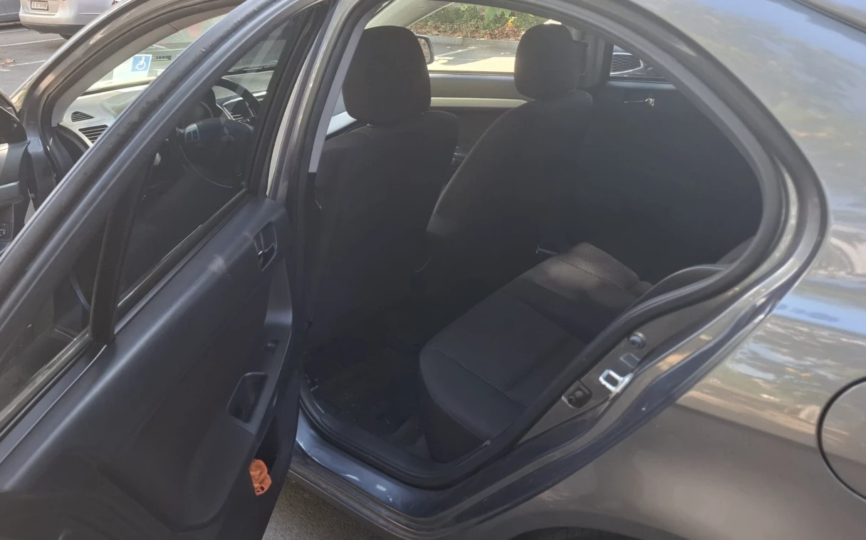 Mitsubishi Lancer, снимка 8 - Автомобили и джипове - 56076020