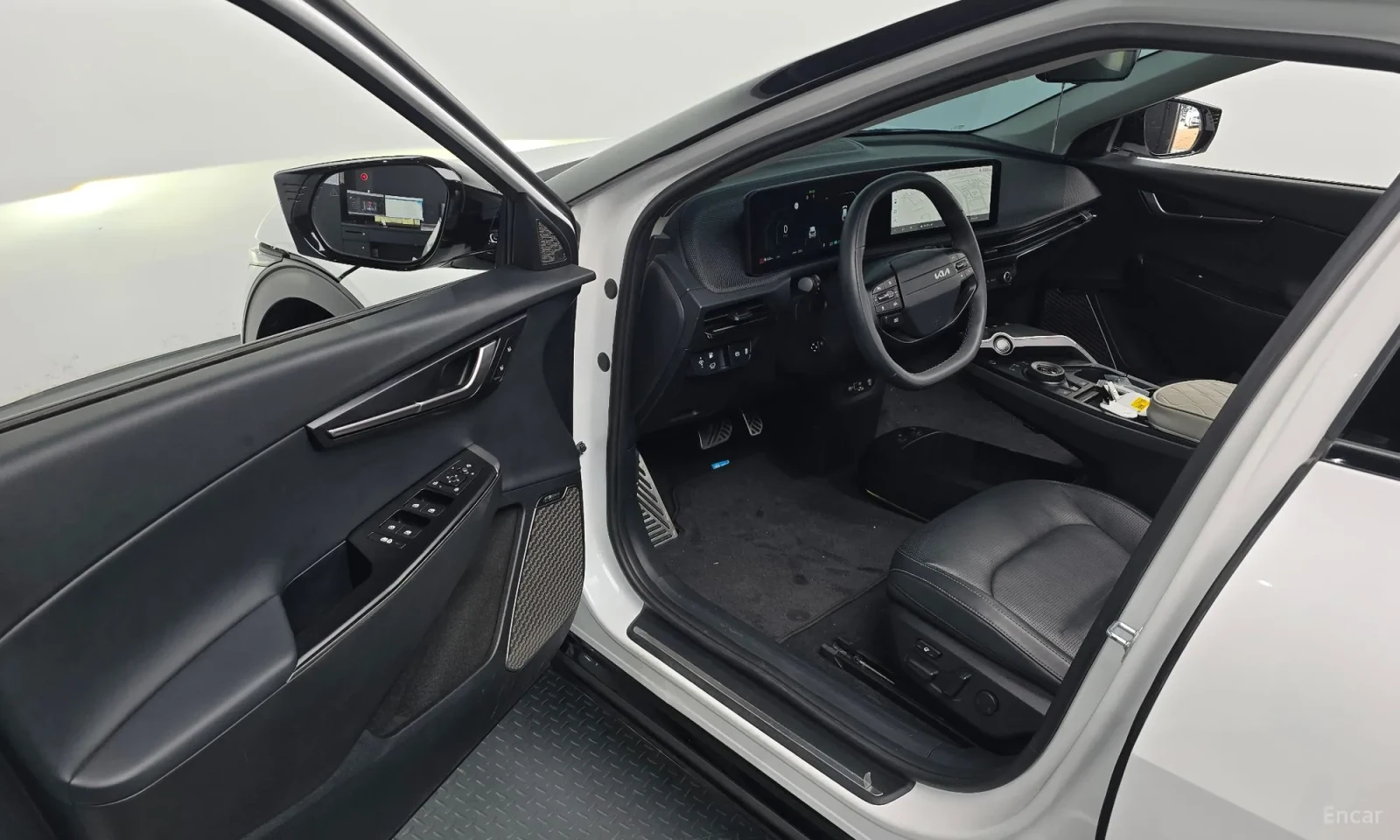 Kia EV6 АВАНСОВО ПЛАЩАНE\FACELIFT\TOP CENA, снимка 10 - Автомобили и джипове - 56181654