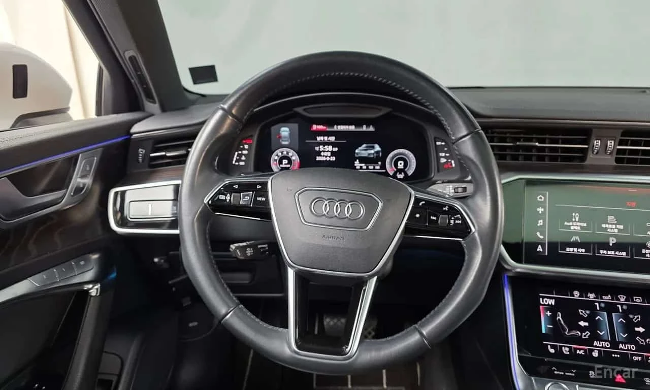 Audi A6 45TFSI Premium * S Line * Обдухване * 360 * Пано *, снимка 12 - Автомобили и джипове - 56248432