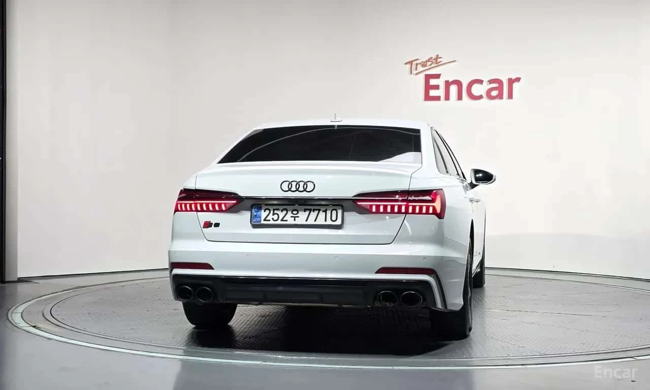 Audi A6 45TFSI Premium * S Line * Обдухване * 360 * Пано *, снимка 4 - Автомобили и джипове - 56248432