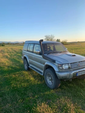 Обява за продажба на Mitsubishi Pajero 2800 ~6 300 лв. - изображение 1