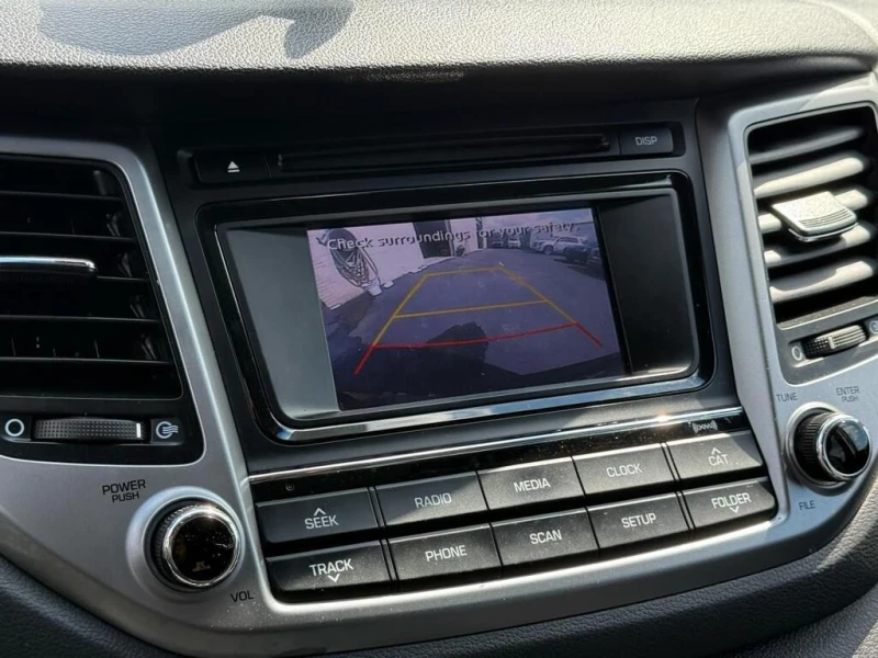 Hyundai Tucson PREMIUM * * CARFAX * * АВТО КРЕДИТ * * , снимка 8 - Автомобили и джипове - 52869448