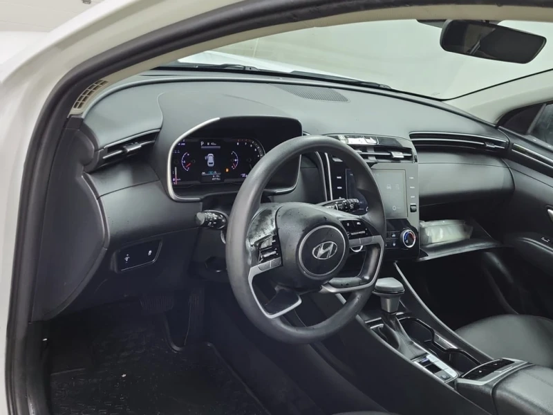 Hyundai Tucson * Essential * CARFAX * БЕЗ ПЪРВОНАЧАЛНА ВНОСКА, снимка 10 - Автомобили и джипове - 53188126