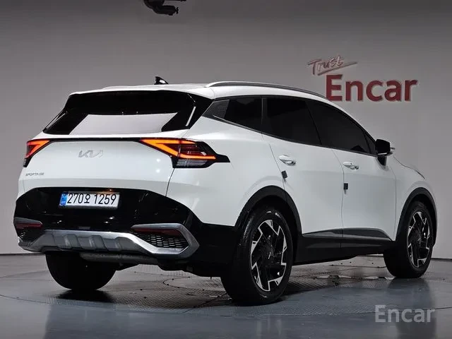 Kia Sportage 1.6 Turbo, снимка 2 - Автомобили и джипове - 55684217