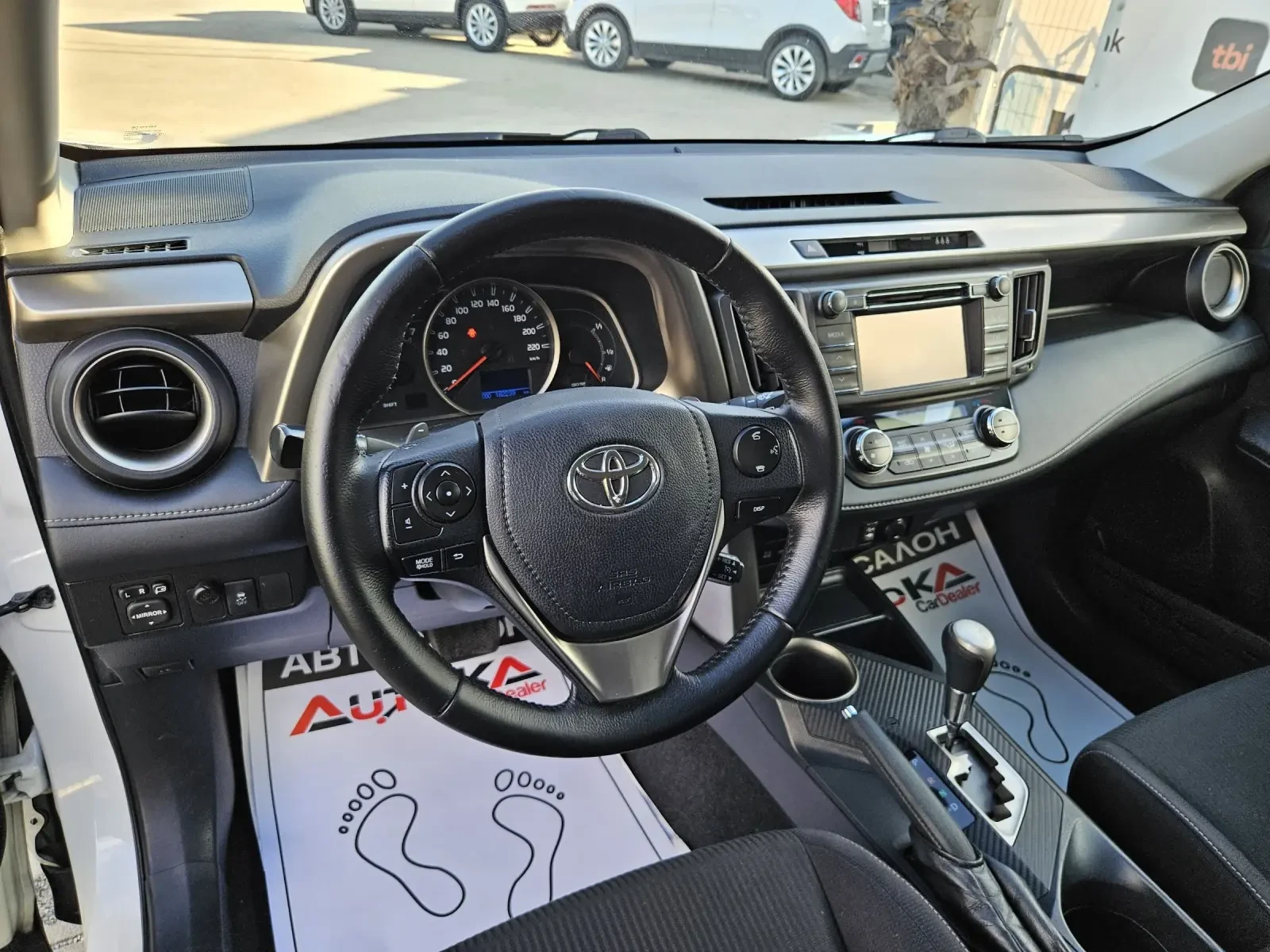 Toyota Rav4 2.2D4D-150КС= 4Х4= АВТОМАТ= КАМЕРА= ЕЛ. БАГАЖНИК - изображение 8