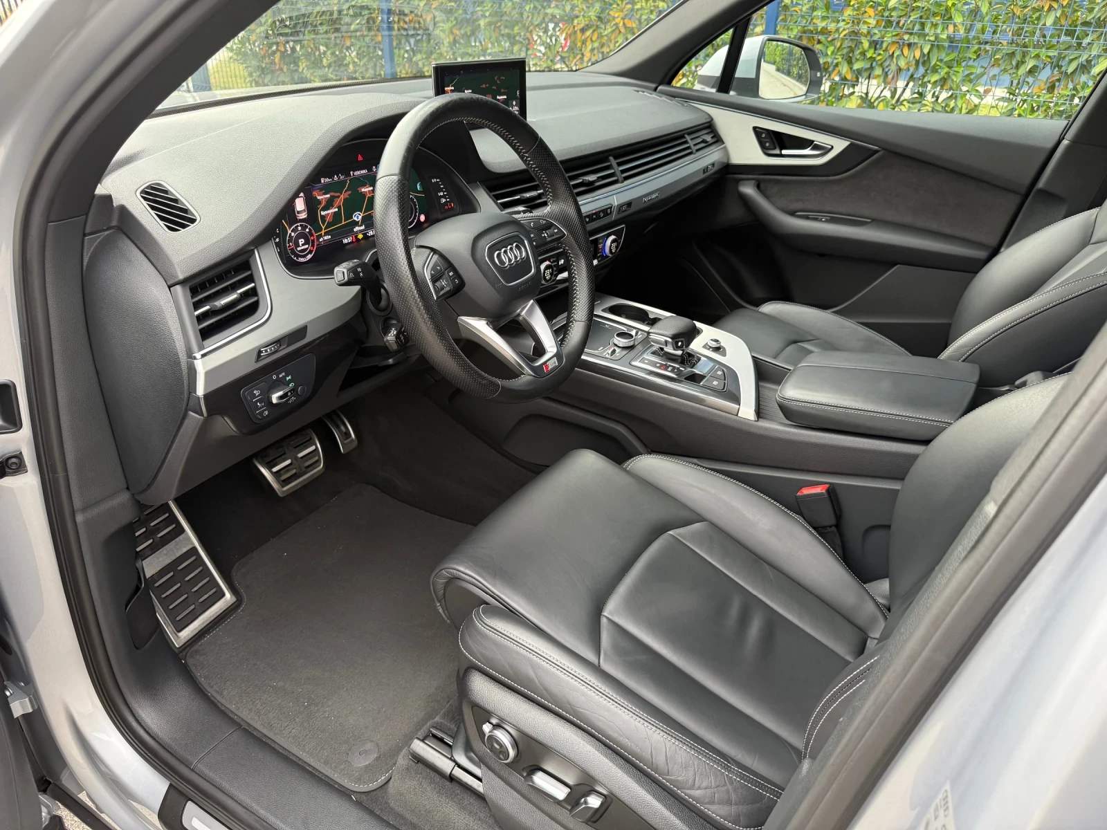 Audi Q7 3xS line/Digital/Night Vision/Distronic/7местна/ - изображение 6