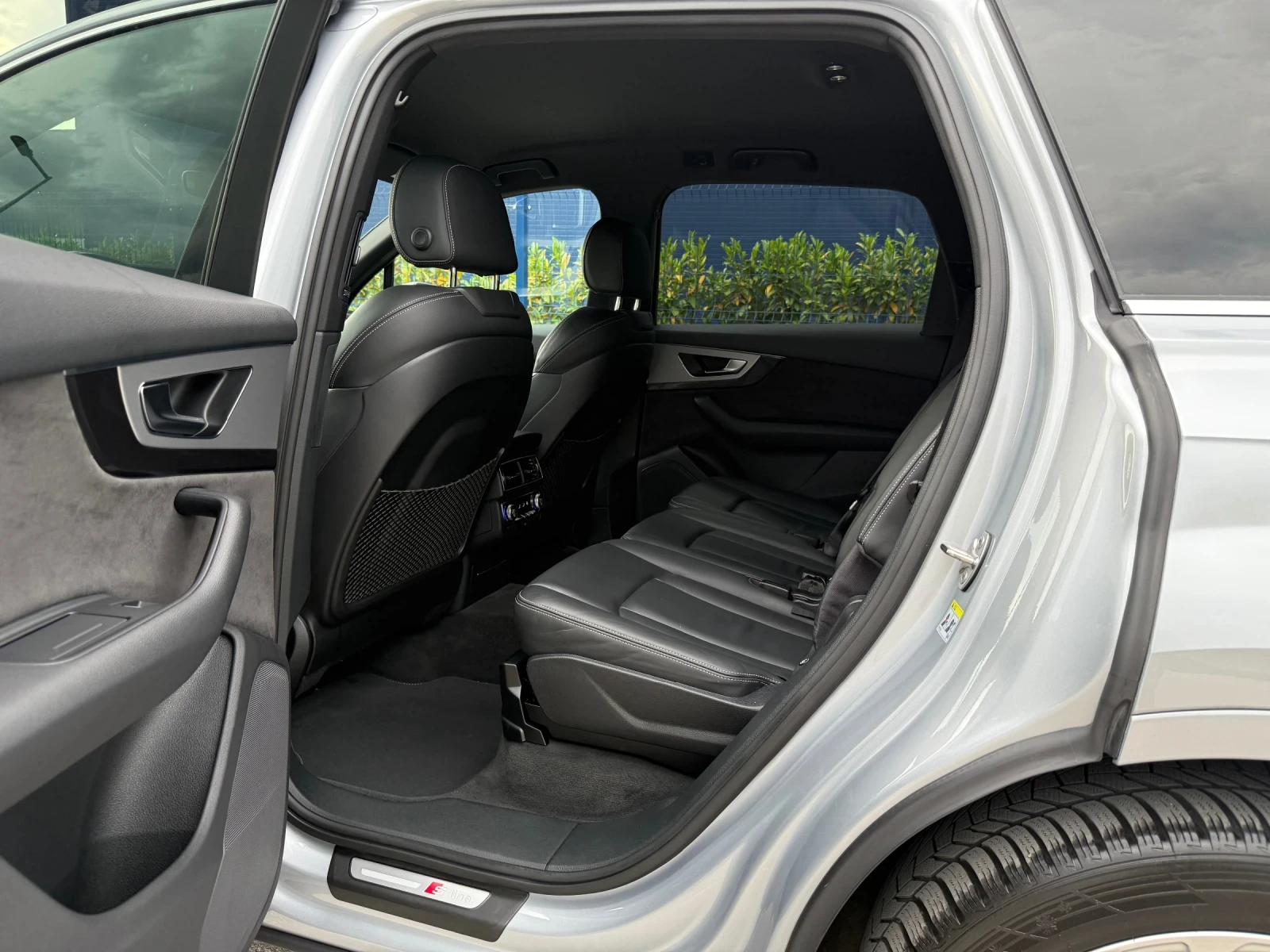 Audi Q7 3xS line/Digital/Night Vision/Distronic/7/ | Mobile.bg   11