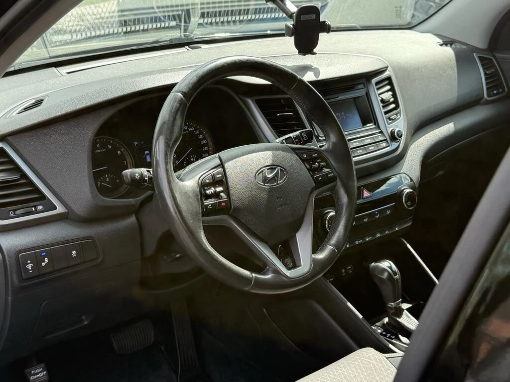 Hyundai Tucson PREMIUM * * CARFAX * * АВТО КРЕДИТ * *  - изображение 5
