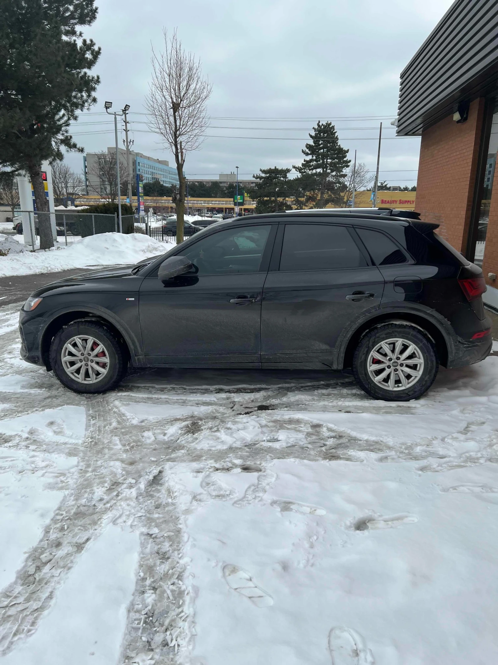 Audi Q5  TECHNIK /360/MATRIX/DISTRONIC/PANO/SELF PARKING - изображение 3