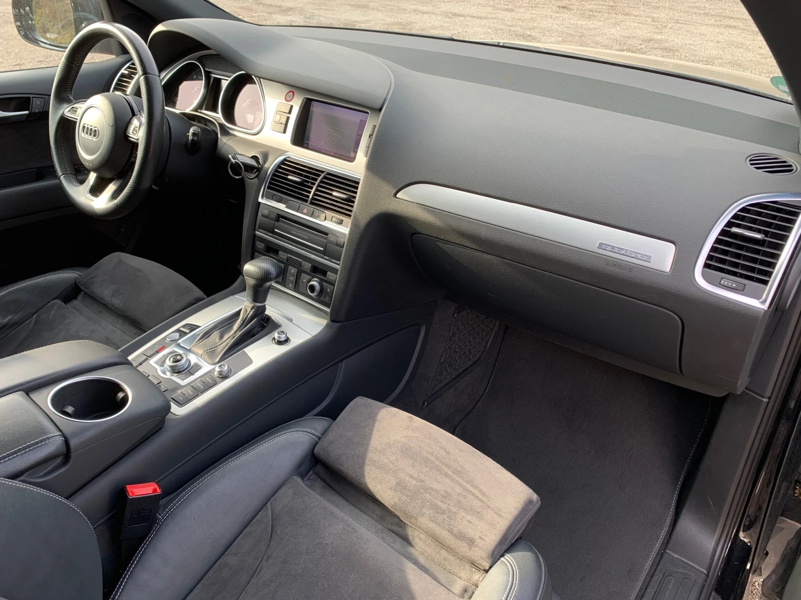 Audi Q7 3.0D* S-Line* DISTRON* BLIND Spot* ����.������� �� | Mobile.bg � ����������� 16