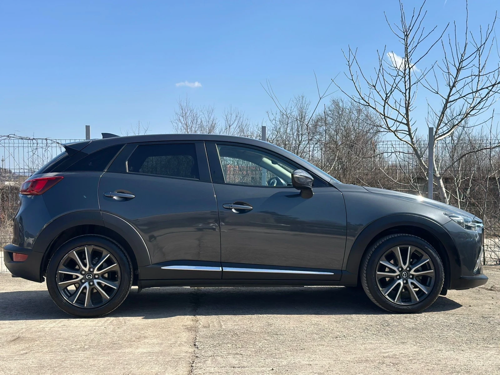 Mazda CX-3 BOSE Кожа Камера Navi Темпомат, снимка 4 - Автомобили и джипове - 53844710