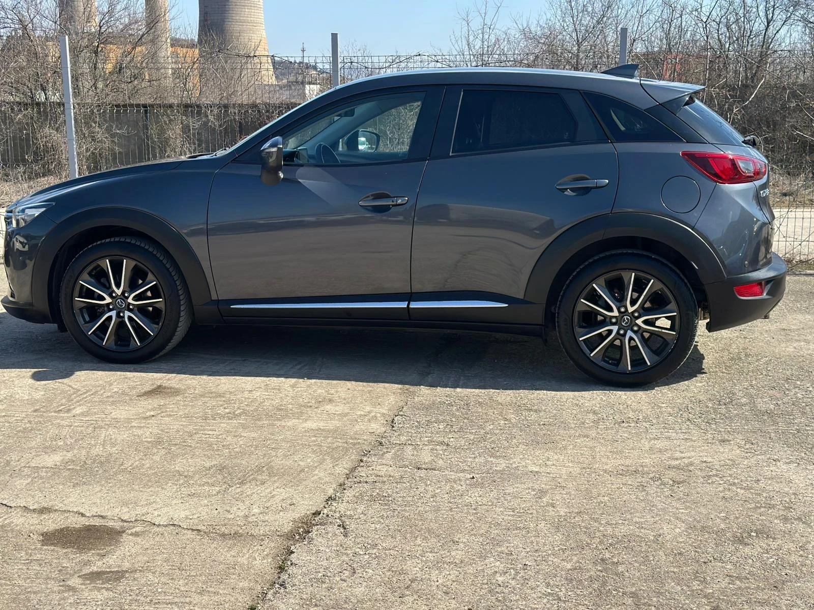 Mazda CX-3 BOSE Кожа Камера Navi Темпомат, снимка 8 - Автомобили и джипове - 53844710