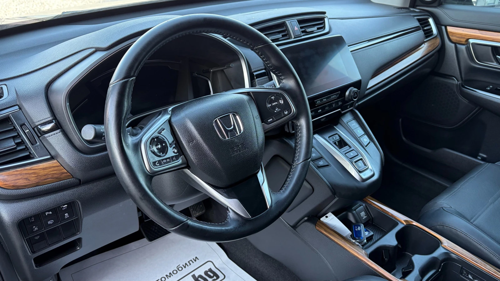 Honda Cr-v 2.0 HEV, снимка 8 - Автомобили и джипове - 54154728