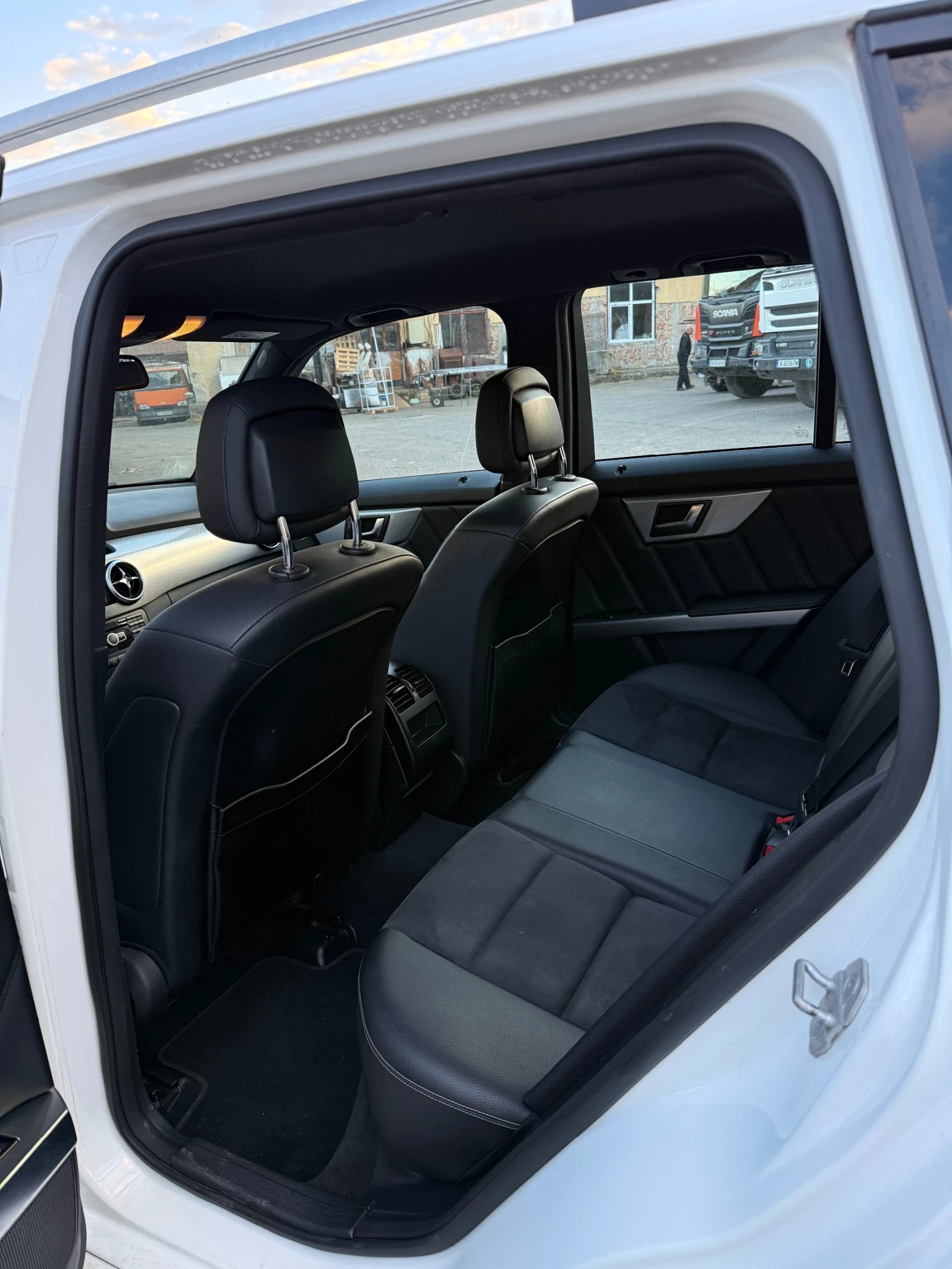 Mercedes-Benz GLK, снимка 6 - Автомобили и джипове - 54295614