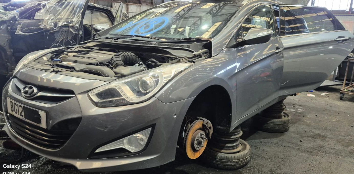 Hyundai IX35 1.7.2.0DЧАСТИ, снимка 8 - Автомобили и джипове - 54446901