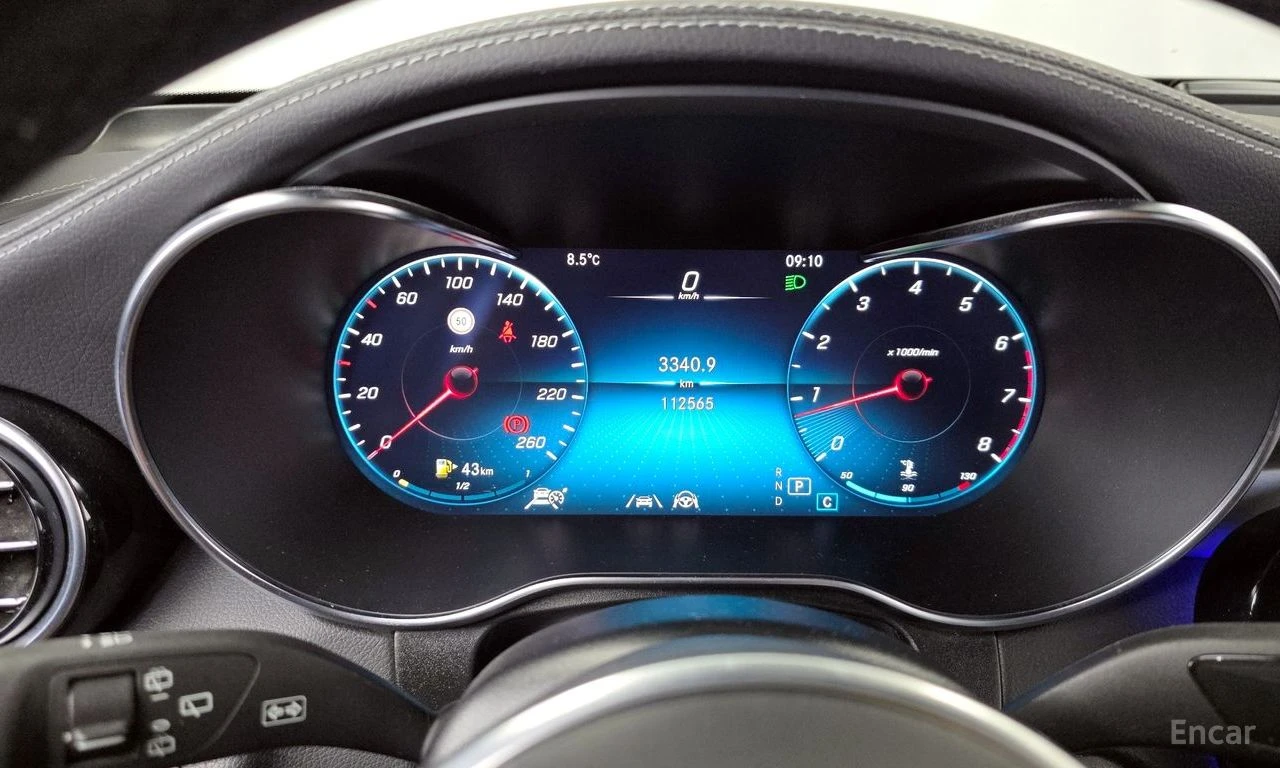 Mercedes-Benz GLC 300 AMG* LINE* ДИСТРОНИК* ХЕДЪП* 360КАМЕРА* , снимка 12 - Автомобили и джипове - 55431147