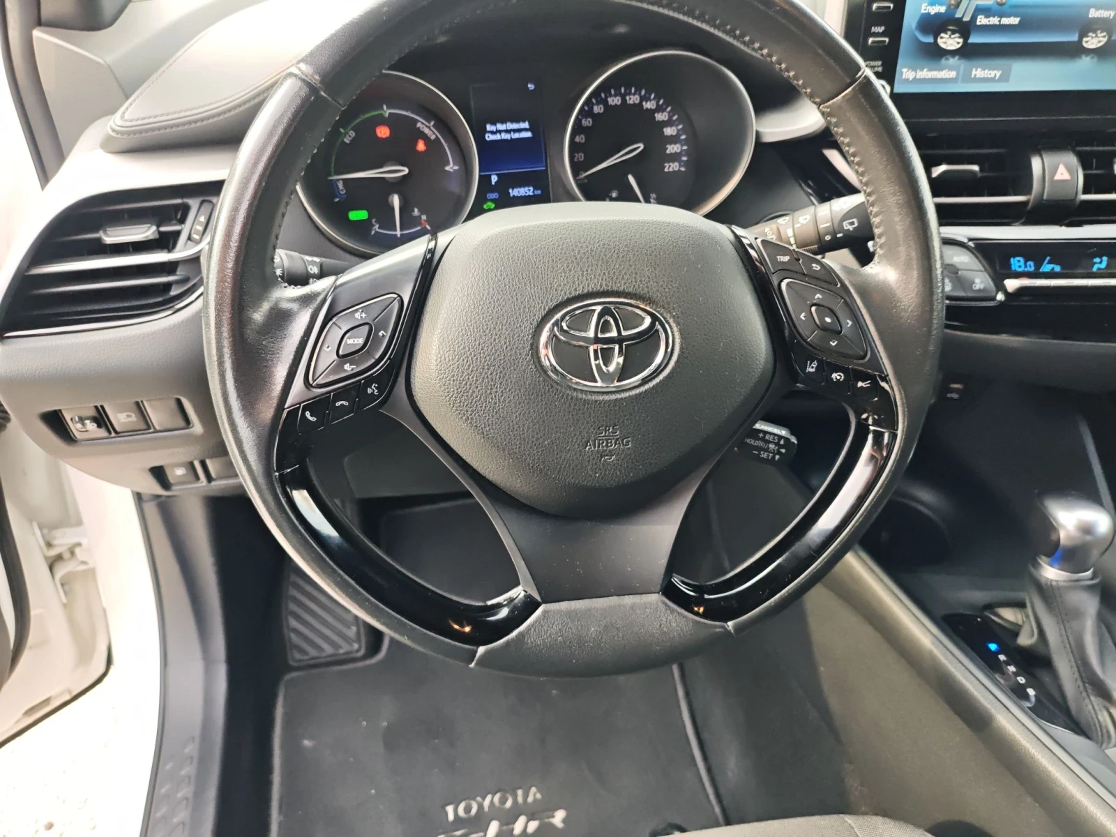 Toyota C-HR 1.8 hybrid, снимка 9 - Автомобили и джипове - 55606257