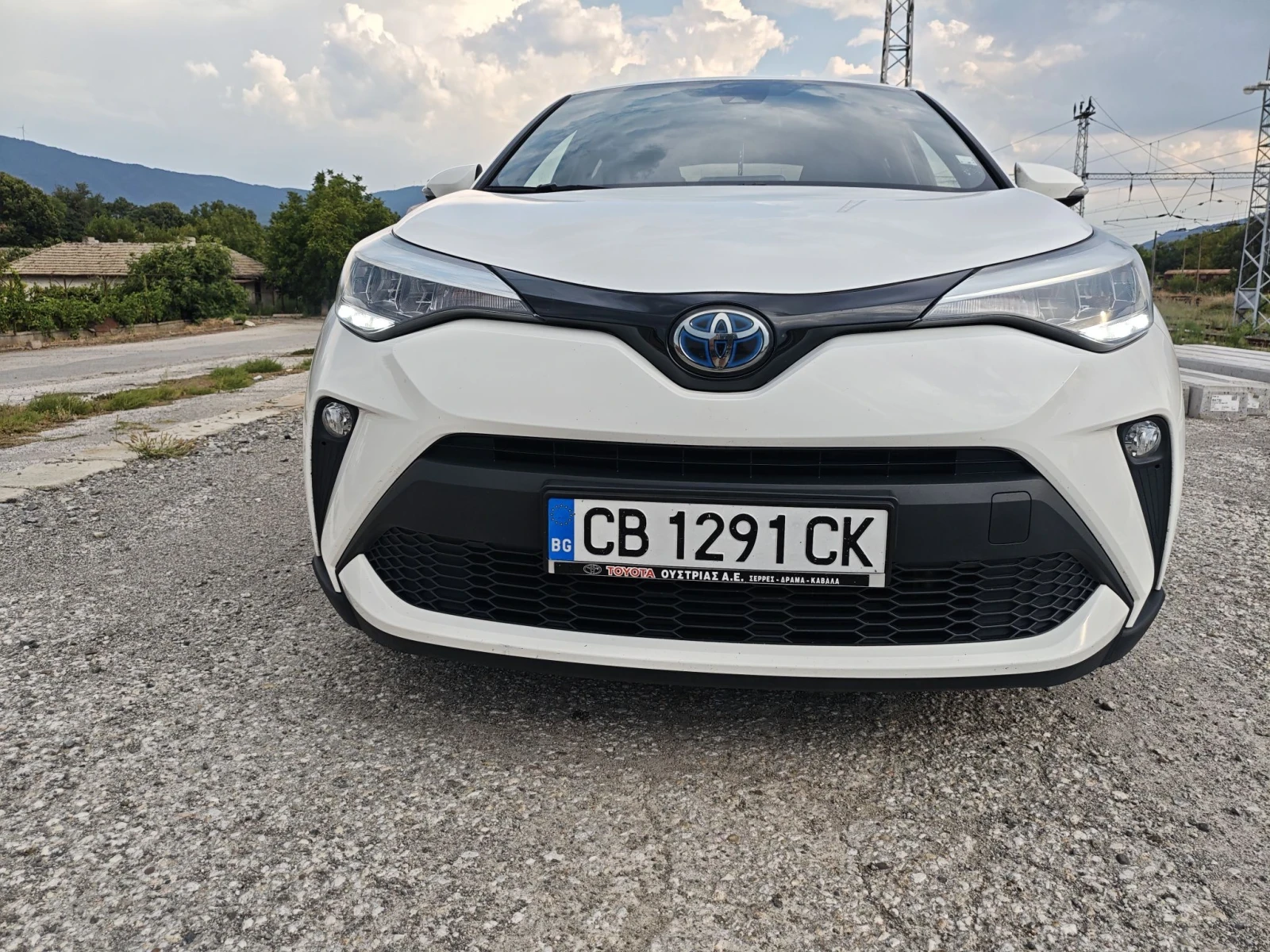 Toyota C-HR 1.8 hybrid, снимка 7 - Автомобили и джипове - 55606257