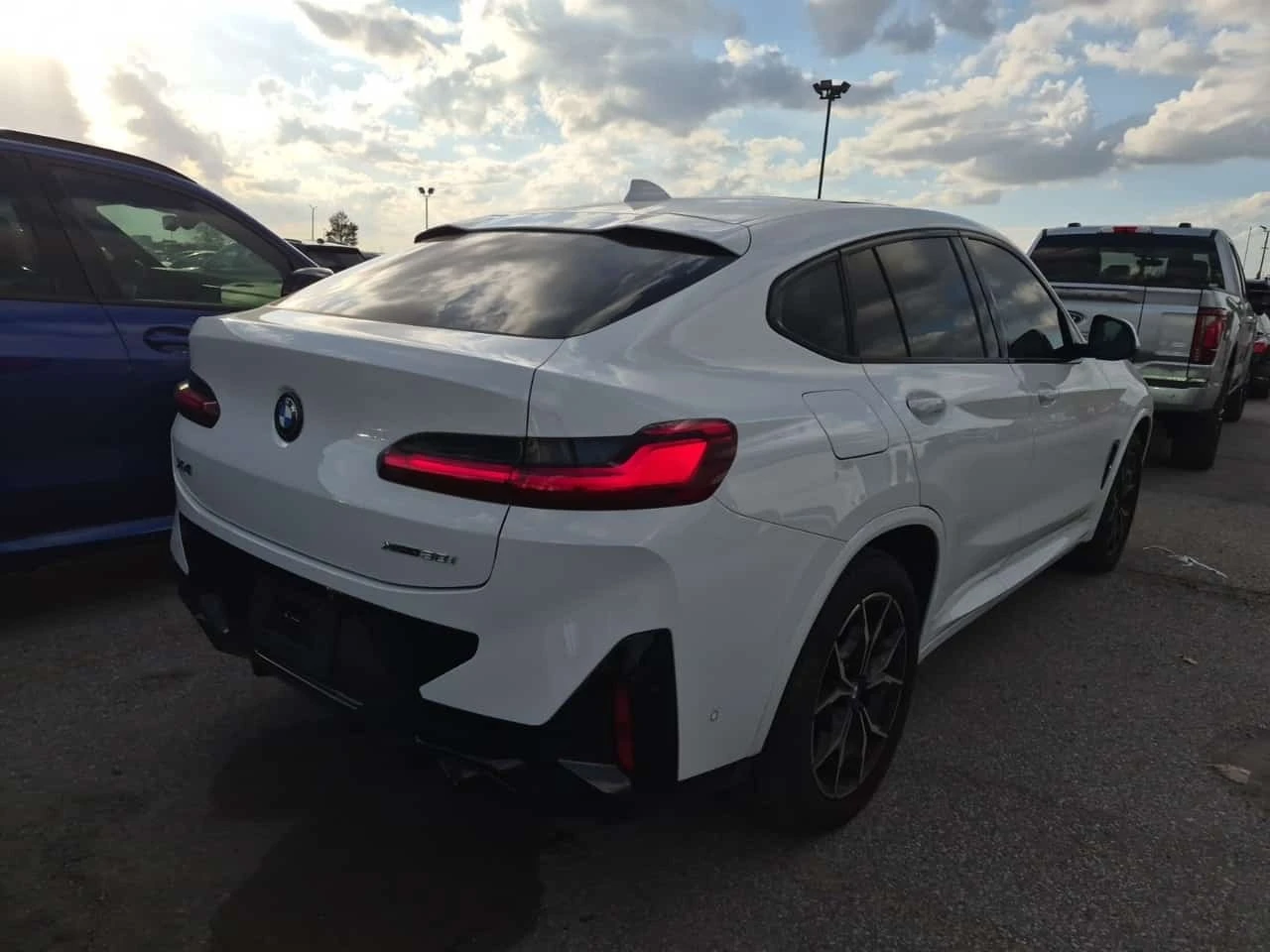 BMW X4 * Sports Activity Coupe Xdrive30i * CARFAX *  | Mobile.bg � ����������� 2