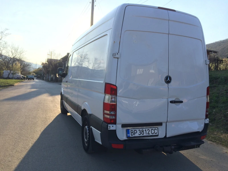 Mercedes-Benz Sprinter 311 cdi Климатик, снимка 13 - Бусове и автобуси - 46192423