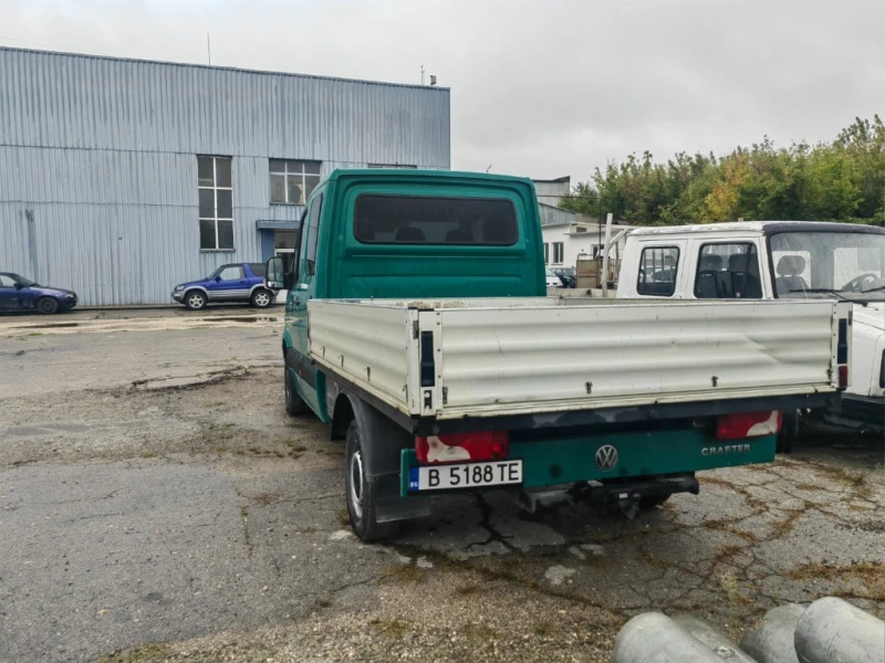 VW Crafter, снимка 3 - Бусове и автобуси - 47485306