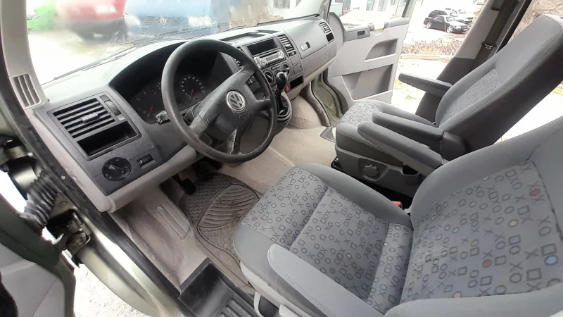 VW Transporter 2.5TDI 131kc Klima Long , снимка 9 - Бусове и автобуси - 49149469