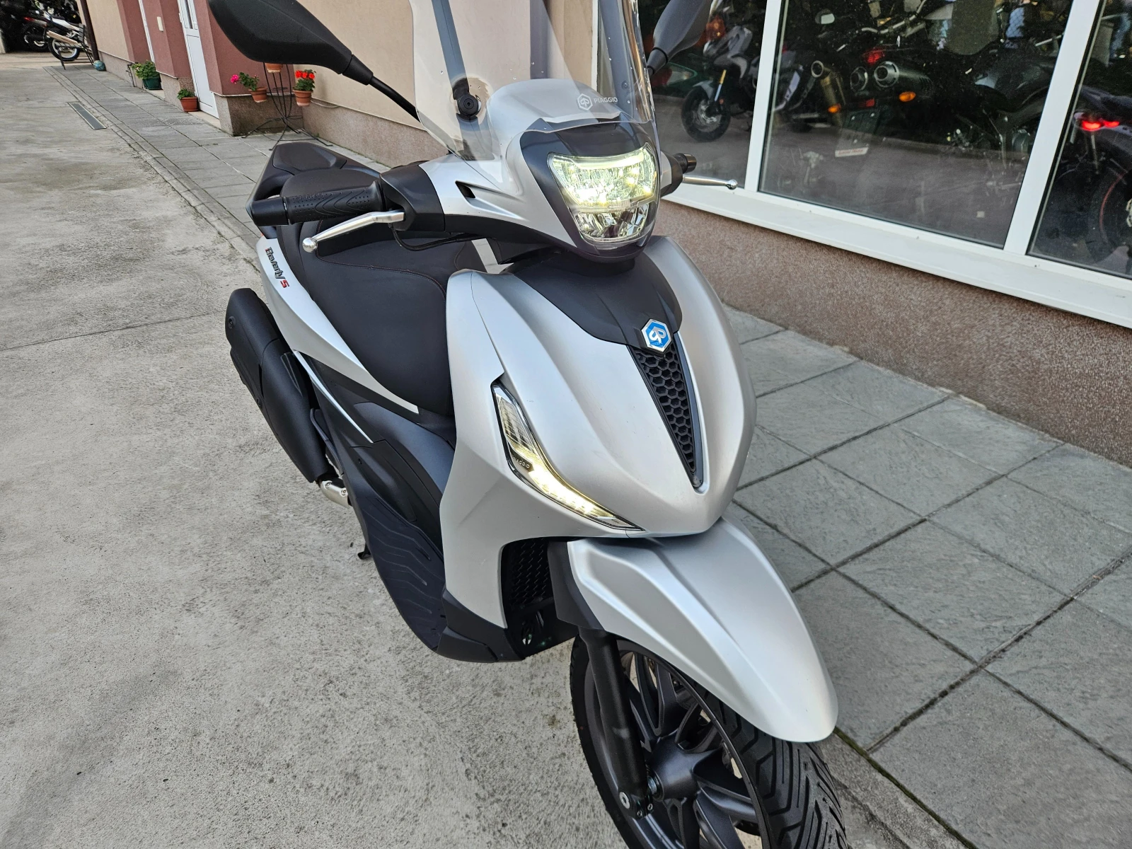 Piaggio Beverly 400ie, HPE, ABS-ASR,  - изображение 9