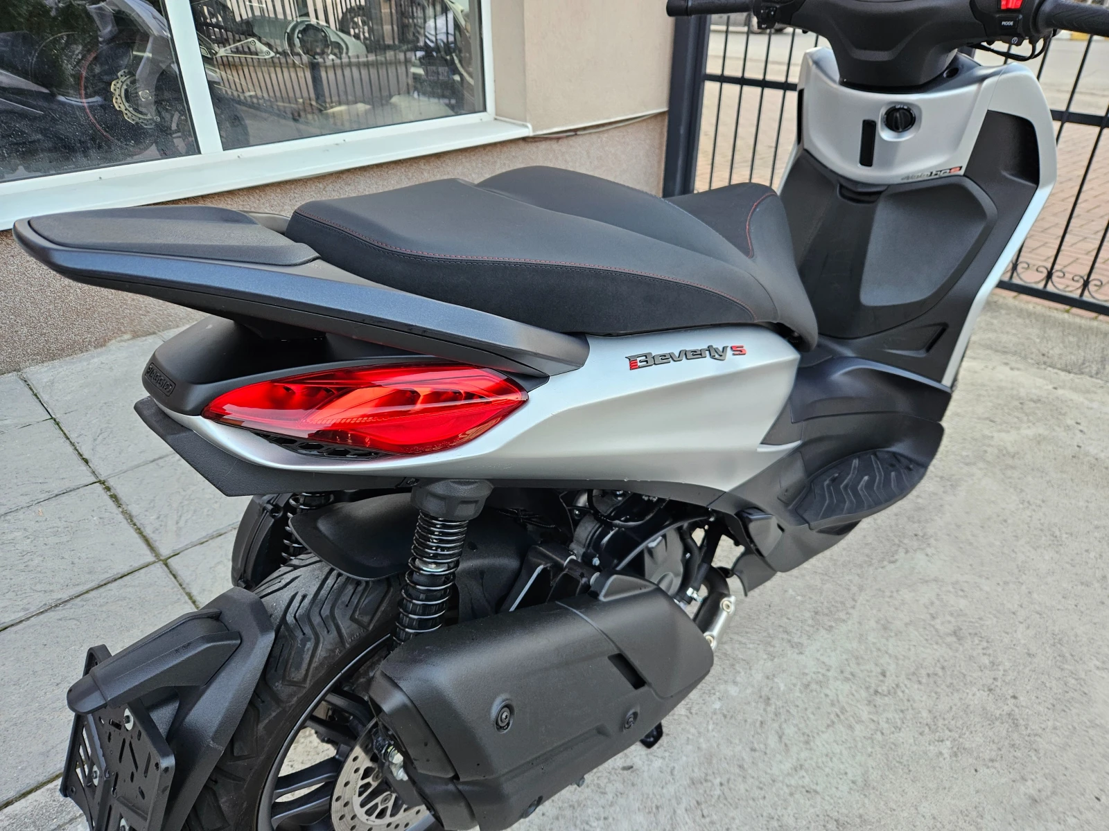 Piaggio Beverly 400ie, HPE, ABS-ASR,  - изображение 10