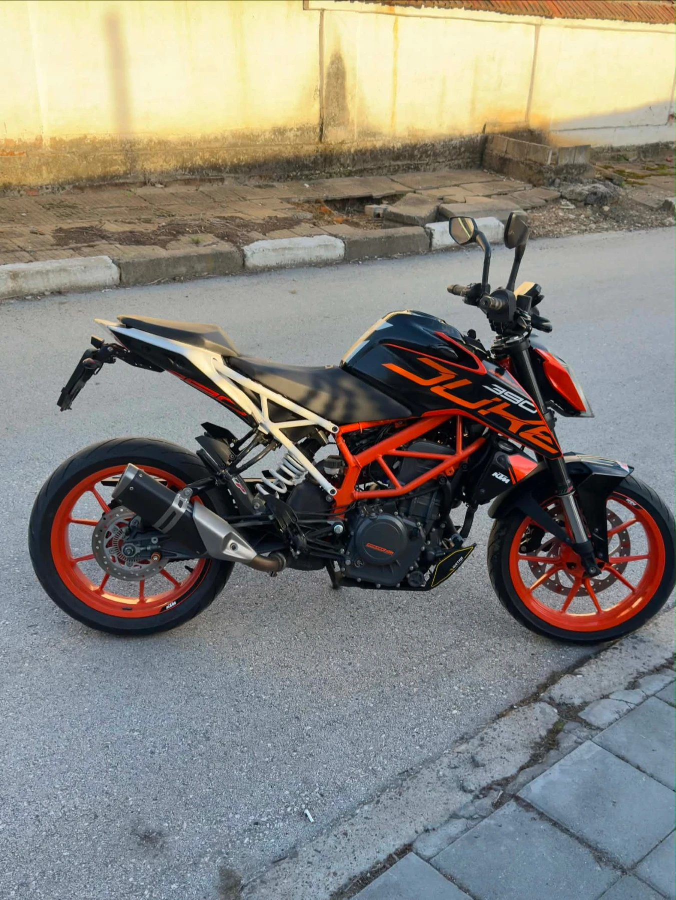 Ktm Duke