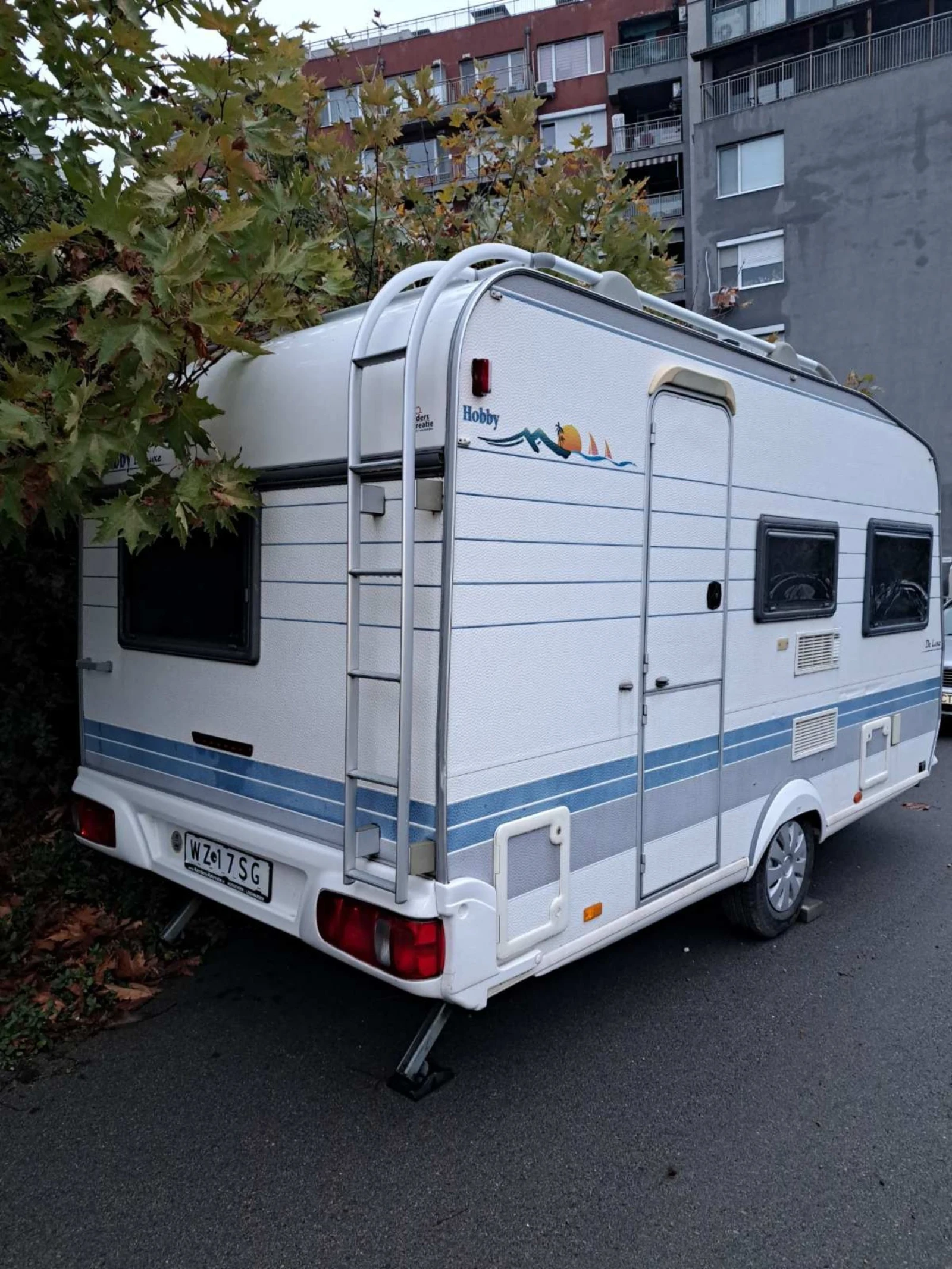  Hobby De Luxe | Mobile.bg   1