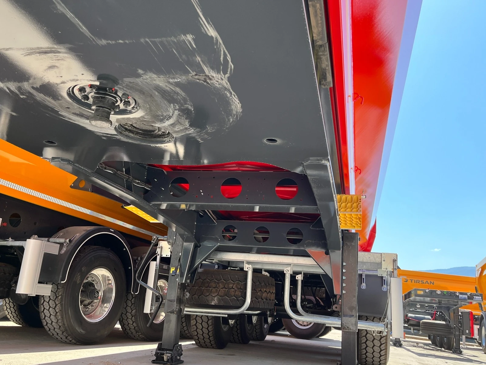  Kaessbohrer 24m3 ; 5992  | Mobile.bg   8