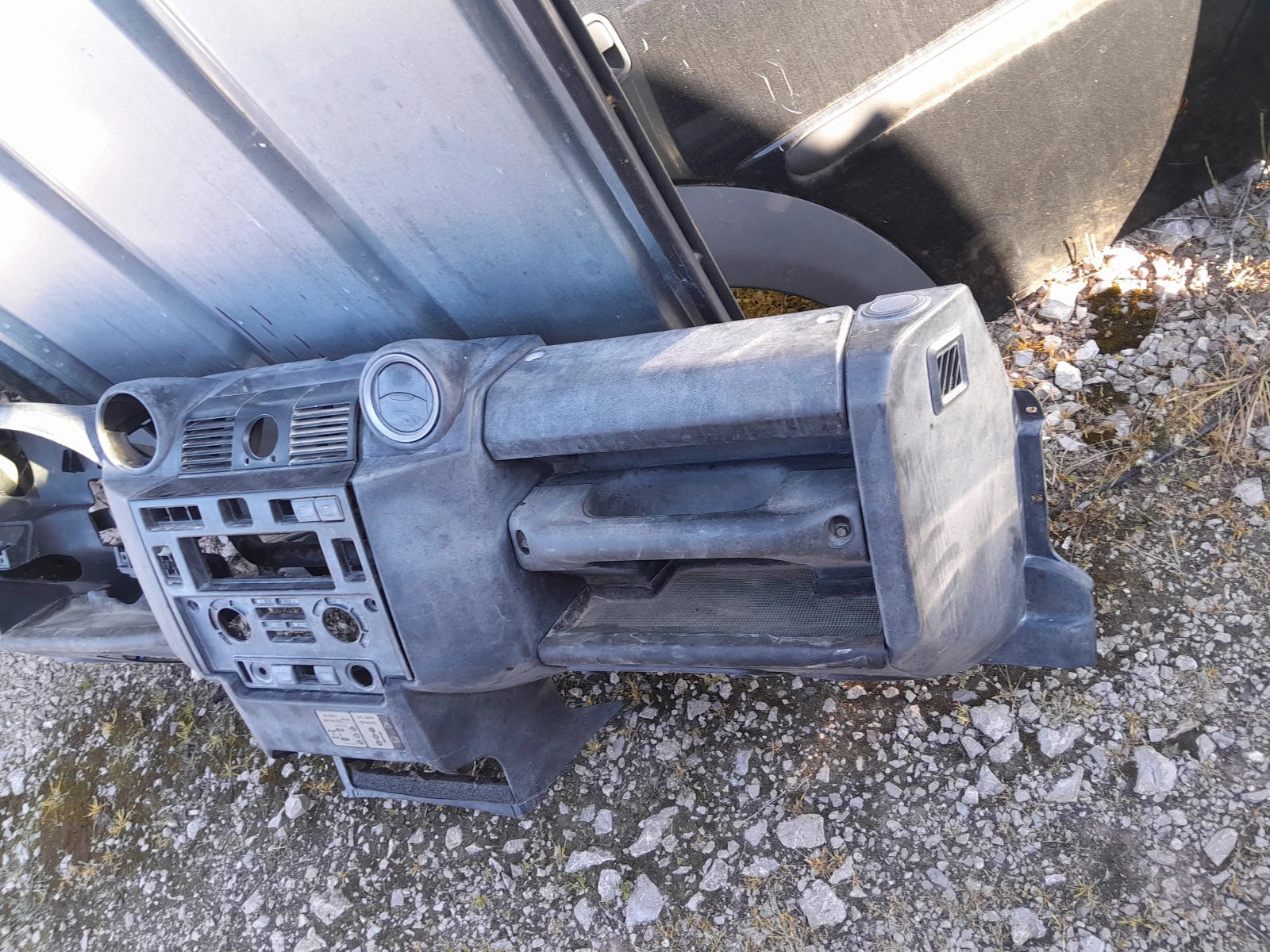 �������� ����� �� ���� ����� �������� 2013�. | Mobile.bg � ����������� 3
