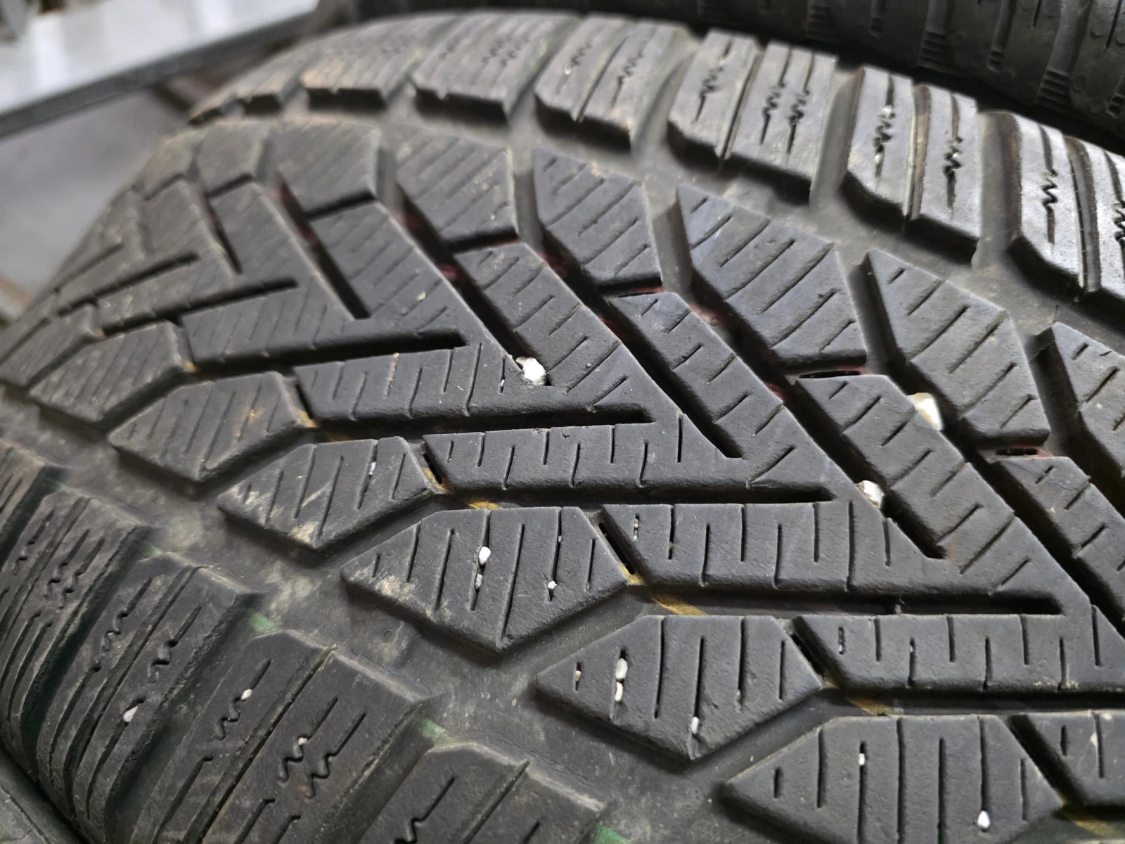 ���� 235/60R16 | Mobile.bg � ����������� 5