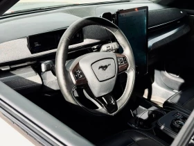 Ford Mustang Mach-E GT Pano Sunroof С РЕГИСТРАЦИЯ & АВТО КРЕДИТ | Auto.bg — изображение 13