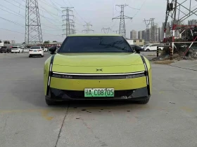 ������ Xpeng P7