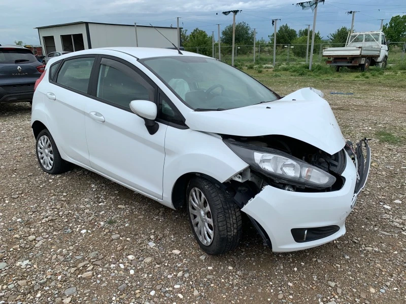 Ford Fiesta 1.4i-GPL, снимка 4 - Автомобили и джипове - 40745848