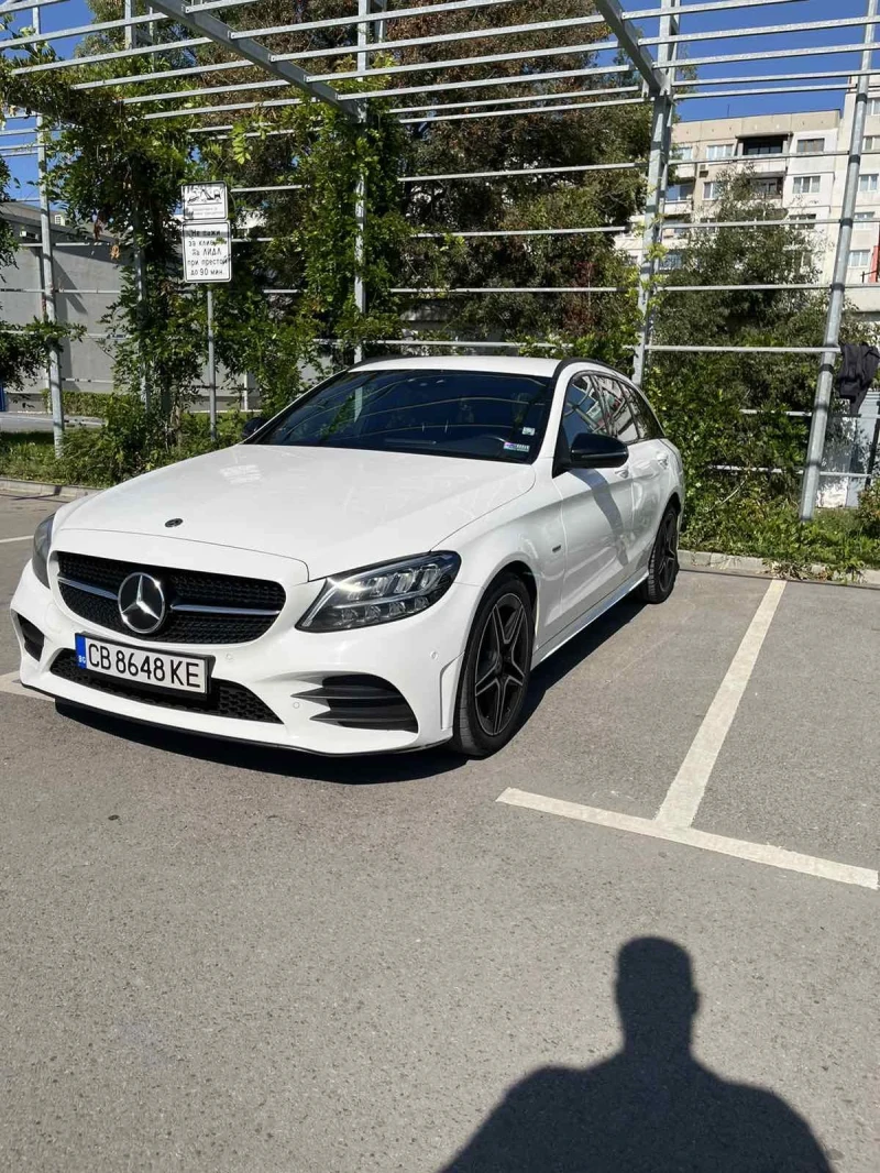 Mercedes-Benz C 220 AMG Night Edition* 9G, снимка 1 - Автомобили и джипове - 47339081