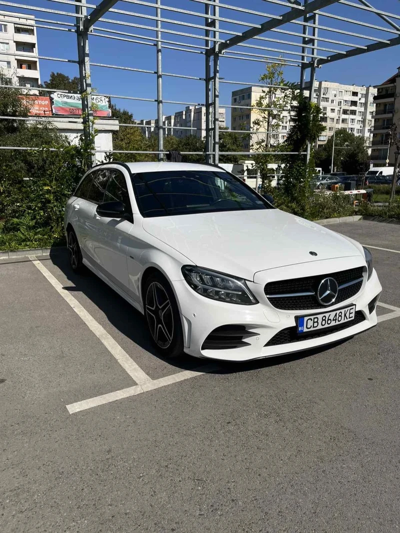 Mercedes-Benz C 220 AMG Night Edition* 9G, снимка 3 - Автомобили и джипове - 47339081