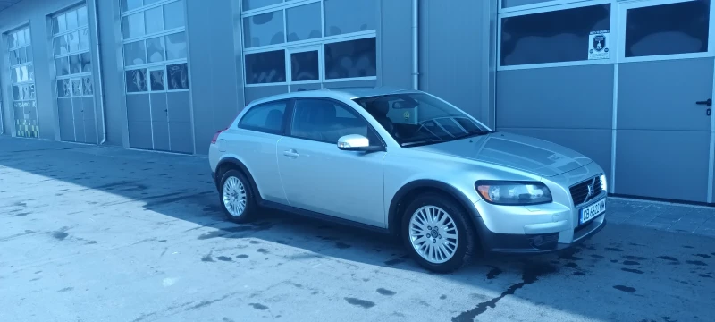 Volvo C30, снимка 14 - Автомобили и джипове - 47848053