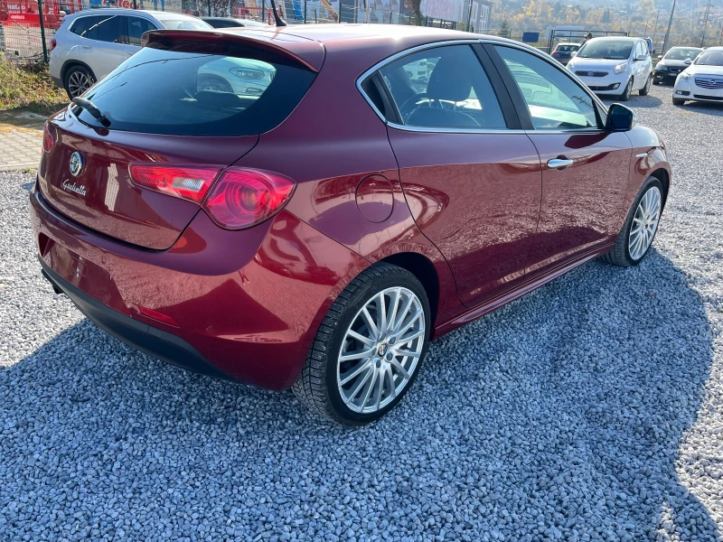 Alfa Romeo Giulietta 1.6Mjet-105k.c., снимка 6 - Автомобили и джипове - 47914207