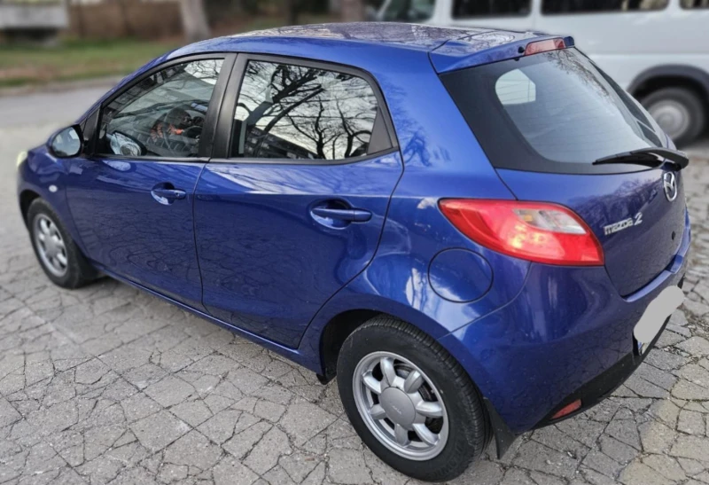 Mazda 2, снимка 5 - Автомобили и джипове - 48560937