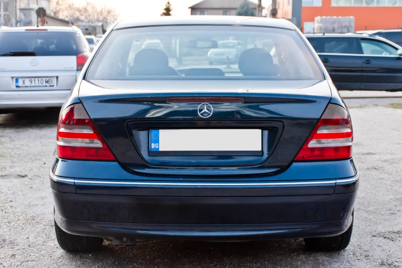 Mercedes-Benz C 220 Cdi Automat 150k.s, снимка 6 - Автомобили и джипове - 48647537