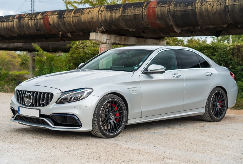Mercedes-Benz C 63 AMG C 63s AMG, снимка 3 - Автомобили и джипове - 52132588