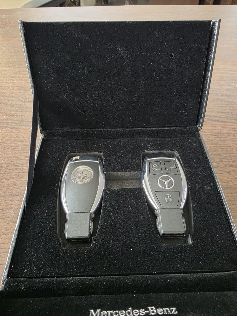 Mercedes-Benz C 63 AMG C 63s AMG, снимка 14 - Автомобили и джипове - 52132588